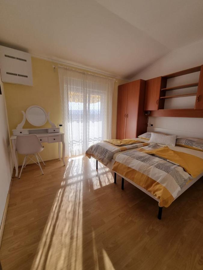Apartments Jann Крк Экстерьер фото